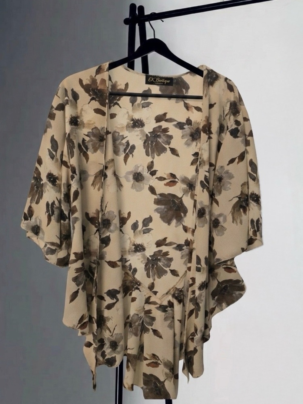 BKE Boutique Floral Kimono